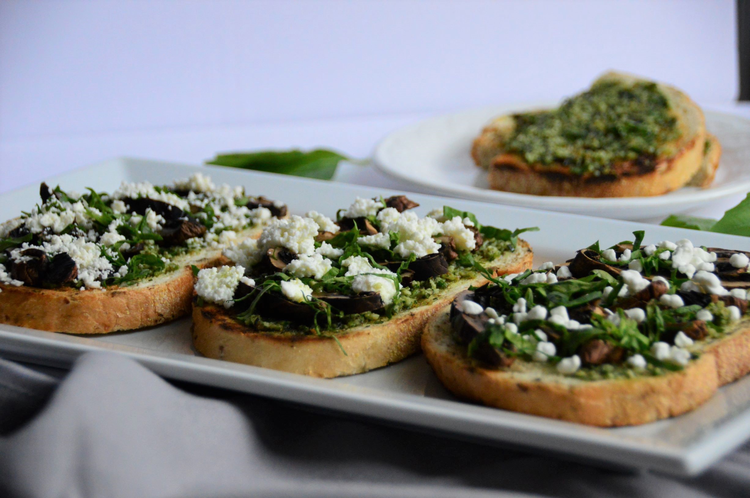 Grilled Mushroom Pesto Toast